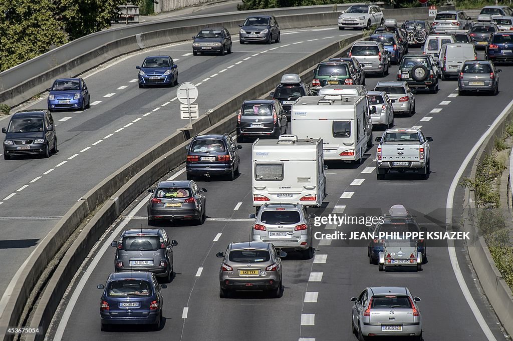 FRANCE-TRANSPORT-TRAFFIC-HOLIDAYS