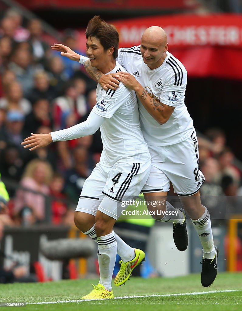 Manchester United v Swansea City - Premier League