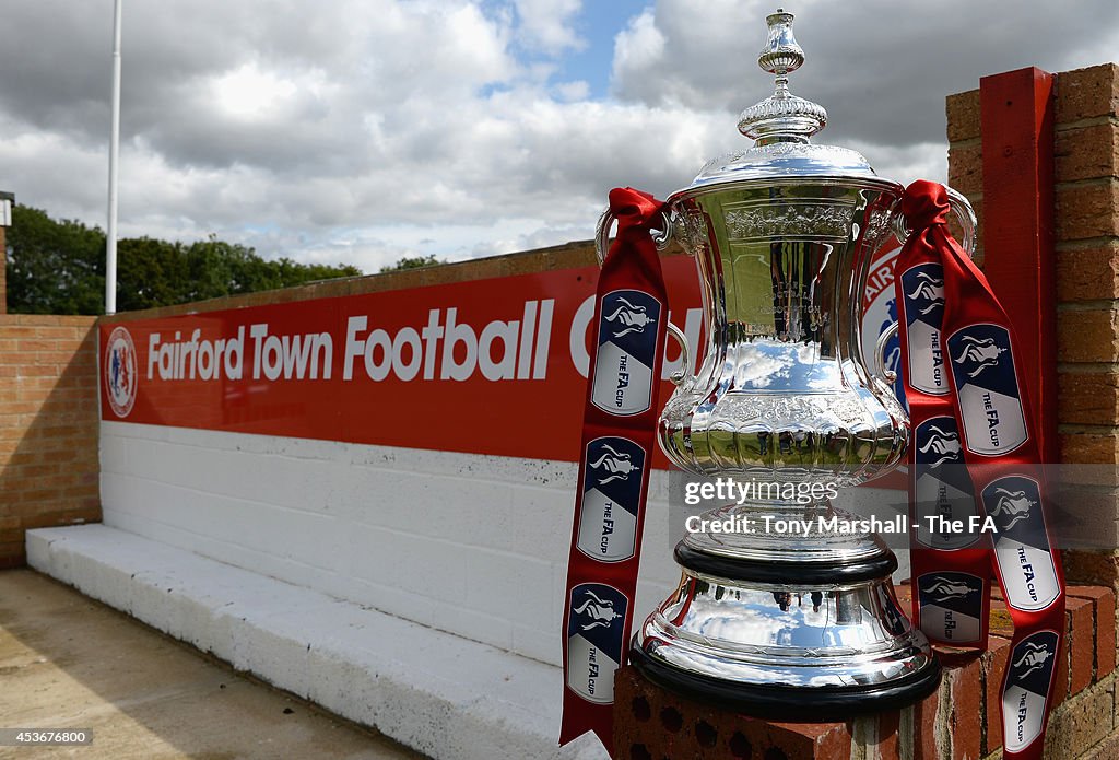 Fairford Town v Knaphill: The FA Cup Qualifying Round