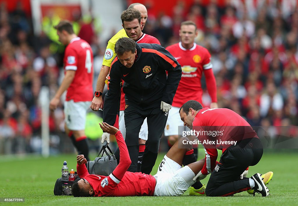 Manchester United v Swansea City - Premier League