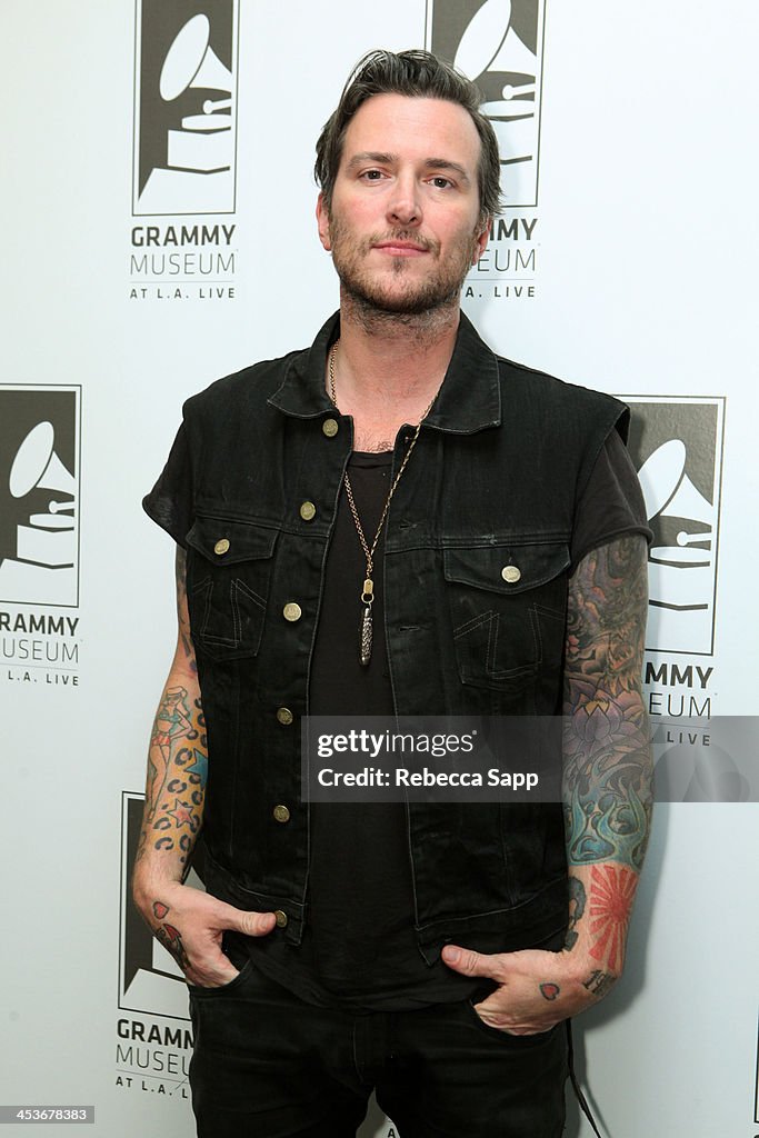 Singemusician Butch Walker at An Evening With Butch Walker at The