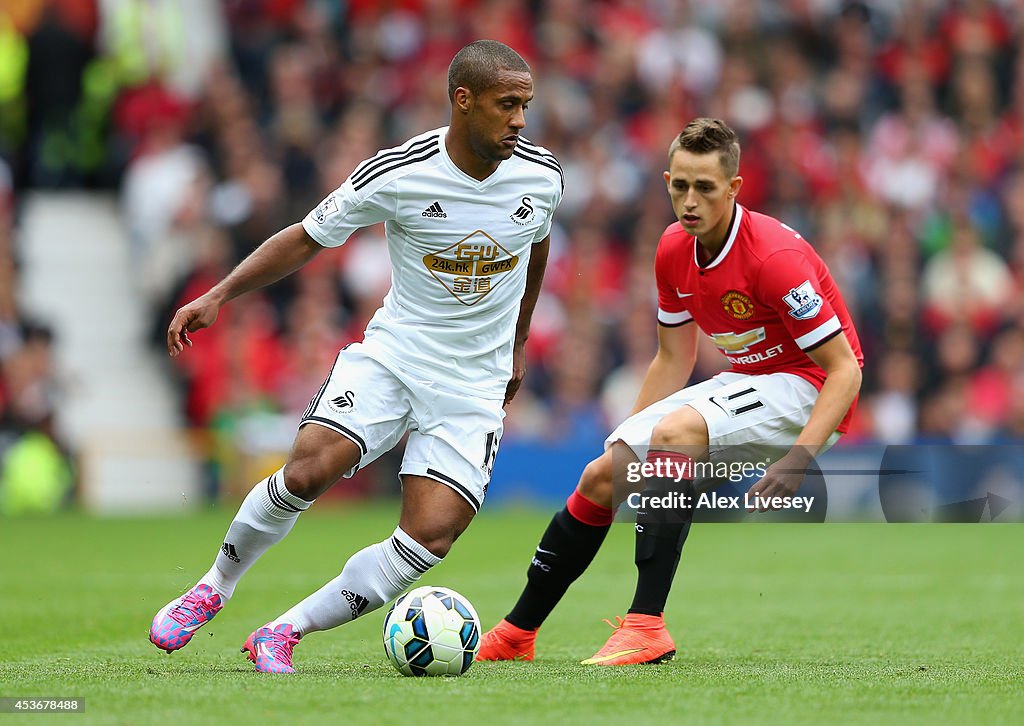 Manchester United v Swansea City - Premier League