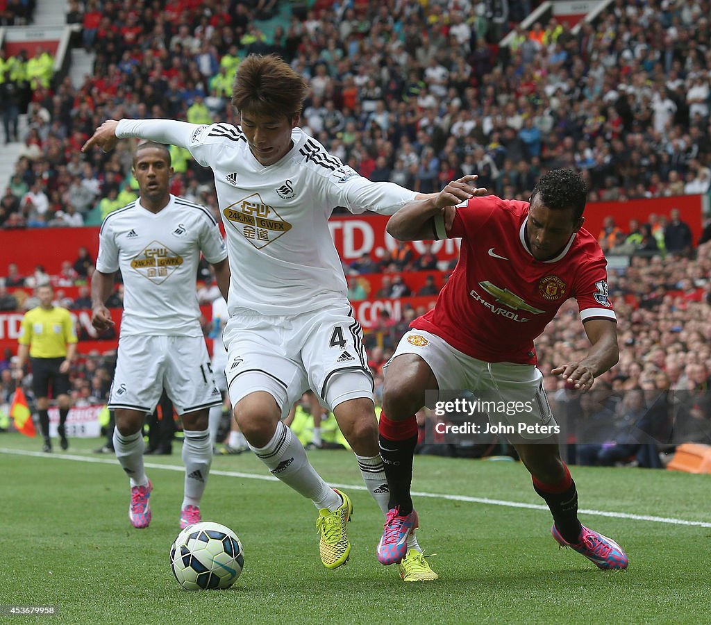 Manchester United v Swansea City - Premier League