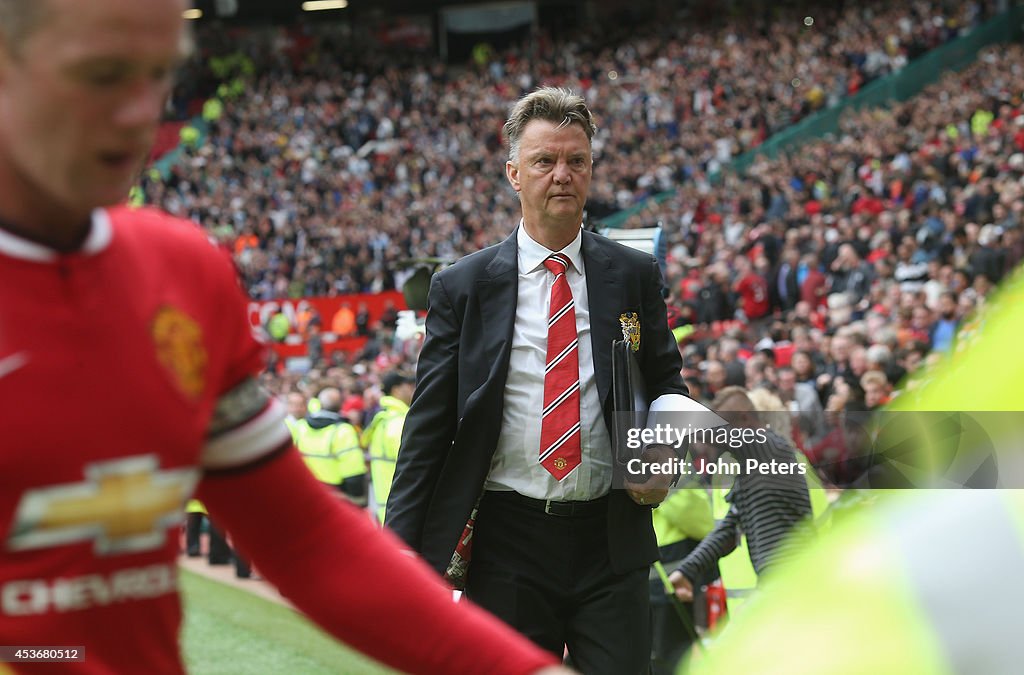 Manchester United v Swansea City - Premier League