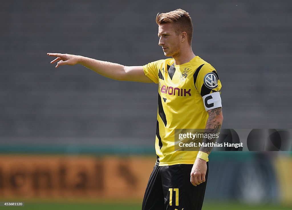 Stuttgarter Kickers v Borussia Dortmund - DFB Cup