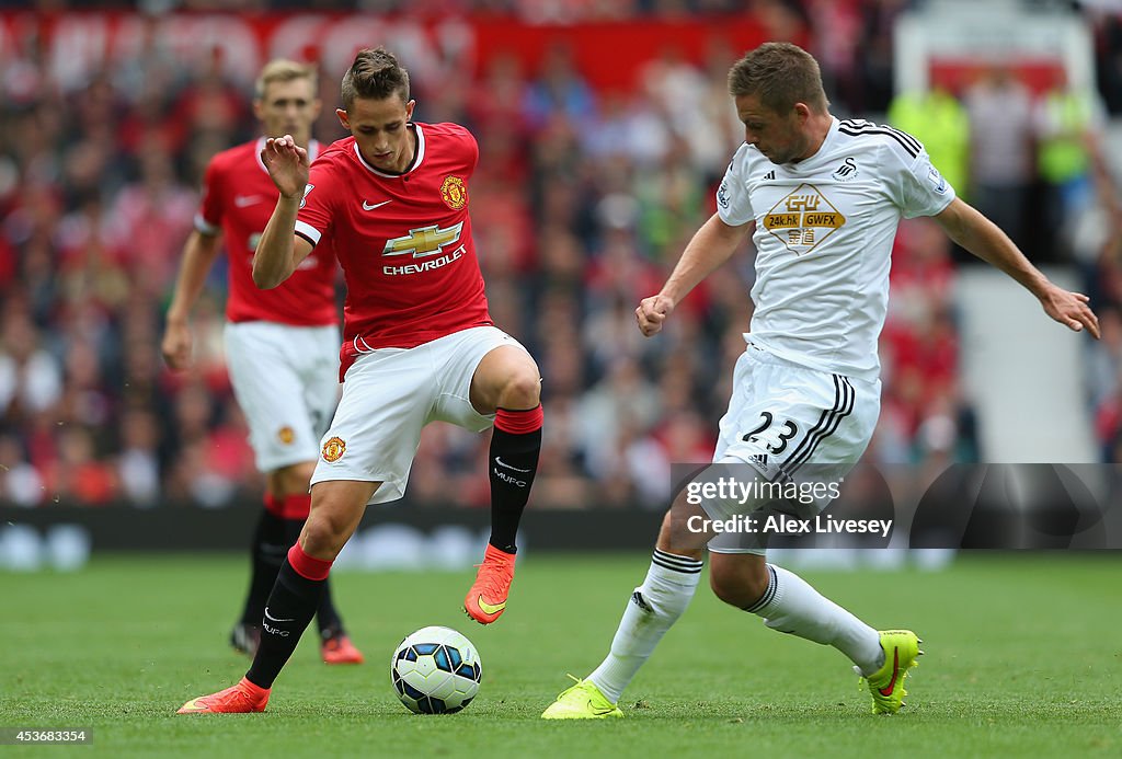 Manchester United v Swansea City - Premier League