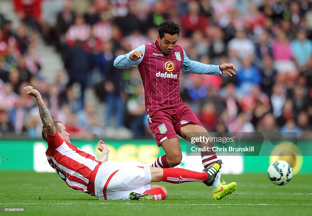 Stoke City v Aston Villa - Premier League