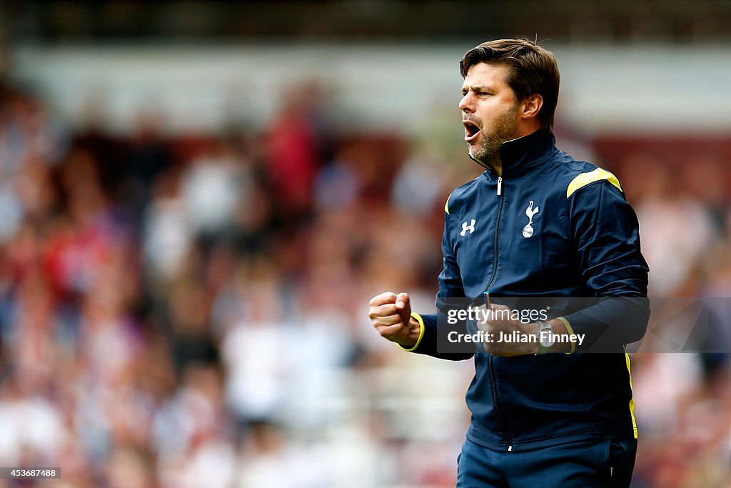 West Ham United v Tottenham Hotspur - Premier League