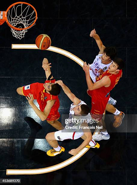 Alejandro Mazaira of Spain and Vojislav Stojanovic of Serbia competes for the rebound during the FIBA U17 World Championships Third Place Playoff...