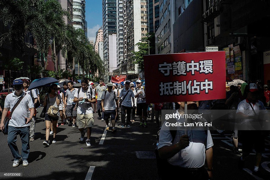 Anti-Occupy Central Stages A 'Walk For Peace And Universal Suffrage'