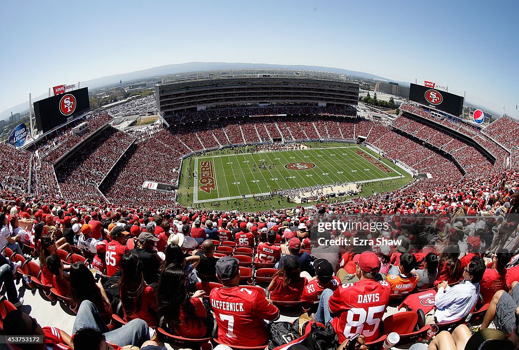 Denver Broncos v San Francisco 49ers