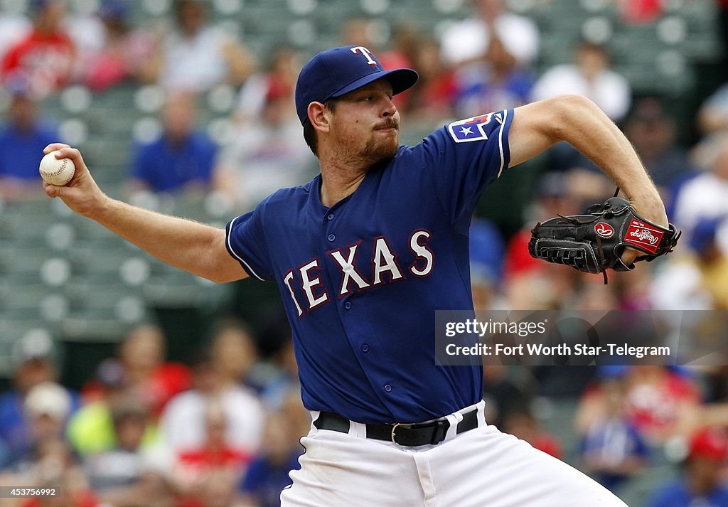 Angels at Rangers