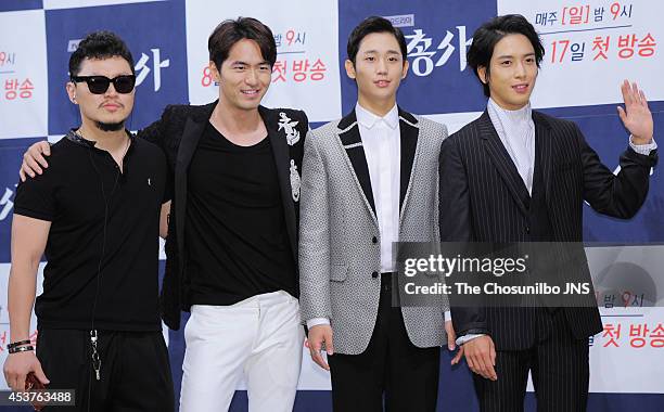 Chung Yong Jin Photos and Premium High Res Pictures - Getty Images