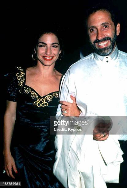Cuban-born American singer Gloria Estefan with her husband, musician Emilio Estefan, circa 1992.