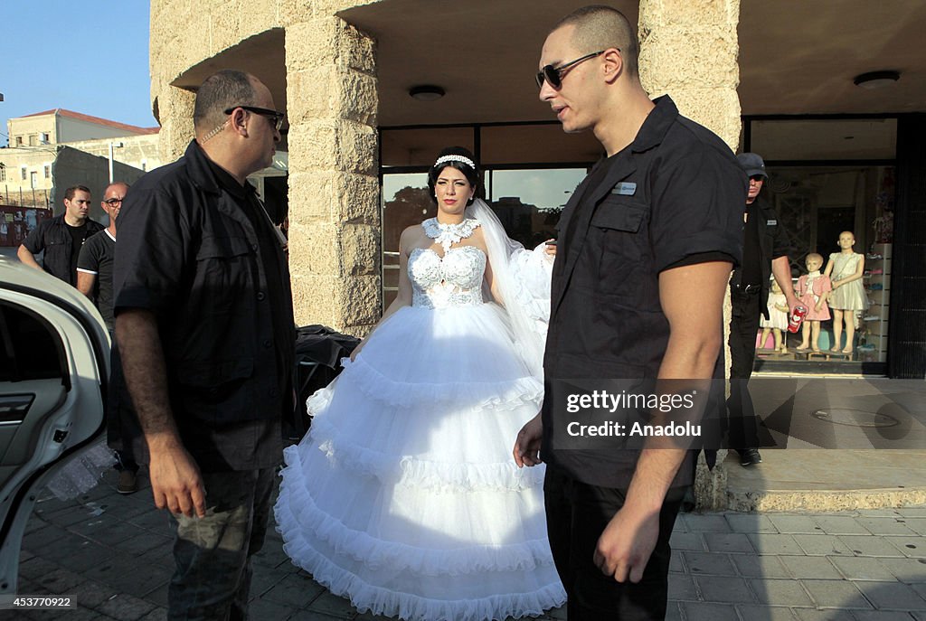 Israeli woman marries a Palestinian in Jaffa