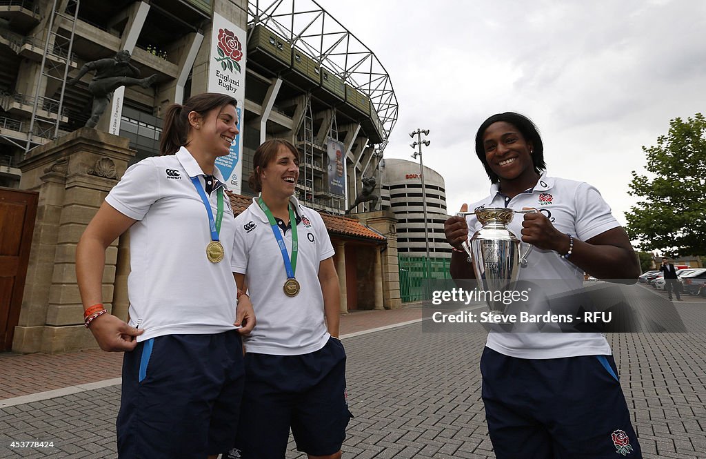 England Women's IRB Rugby World Cup Winning Team Return