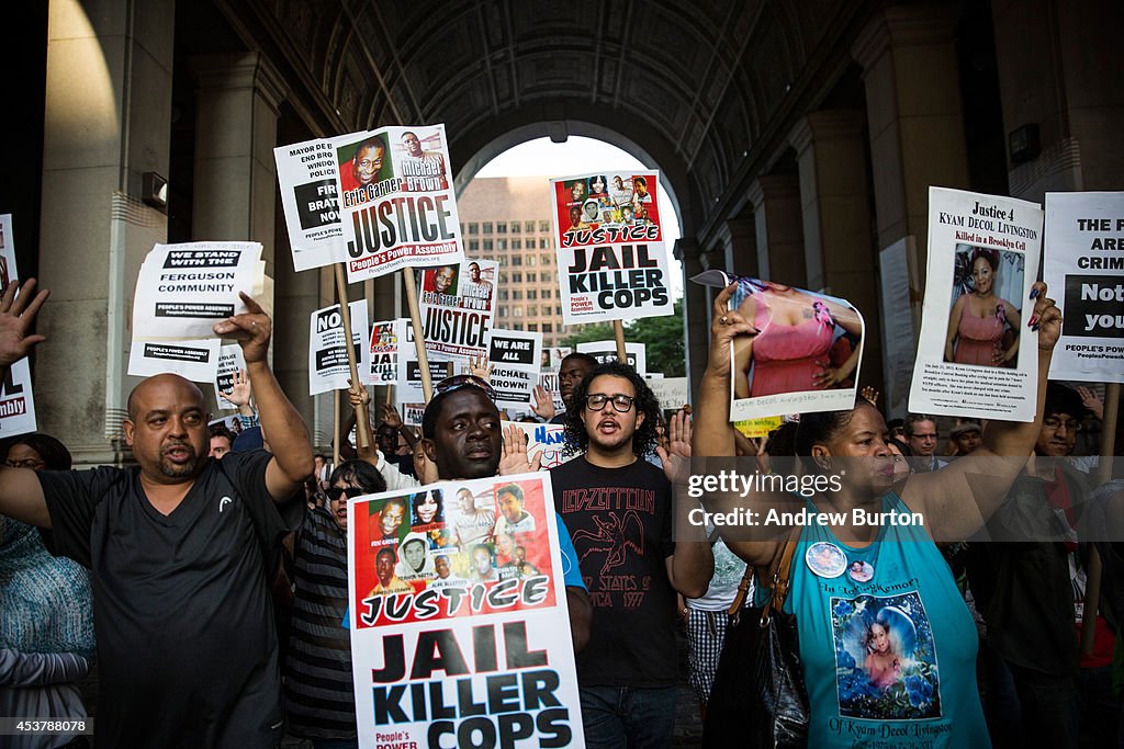 Rally Held In NYC In Solidarity With Residents Of Ferugson And To Call For Justice For Eric Garner