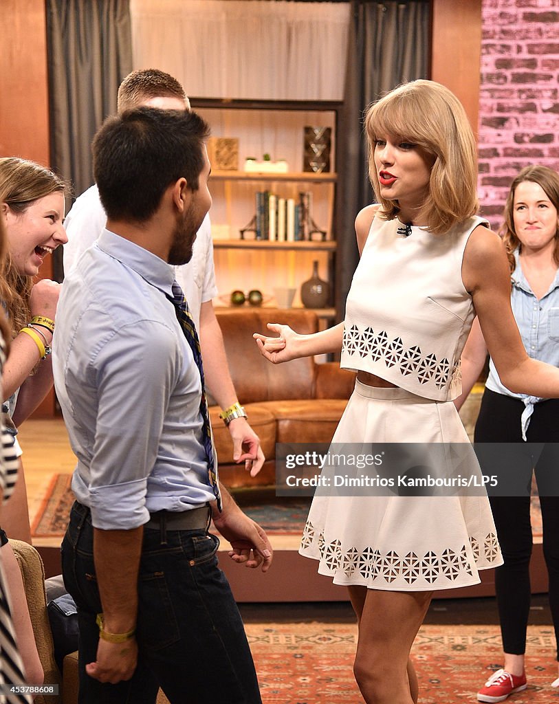 Yahoo Taping With Taylor Swift