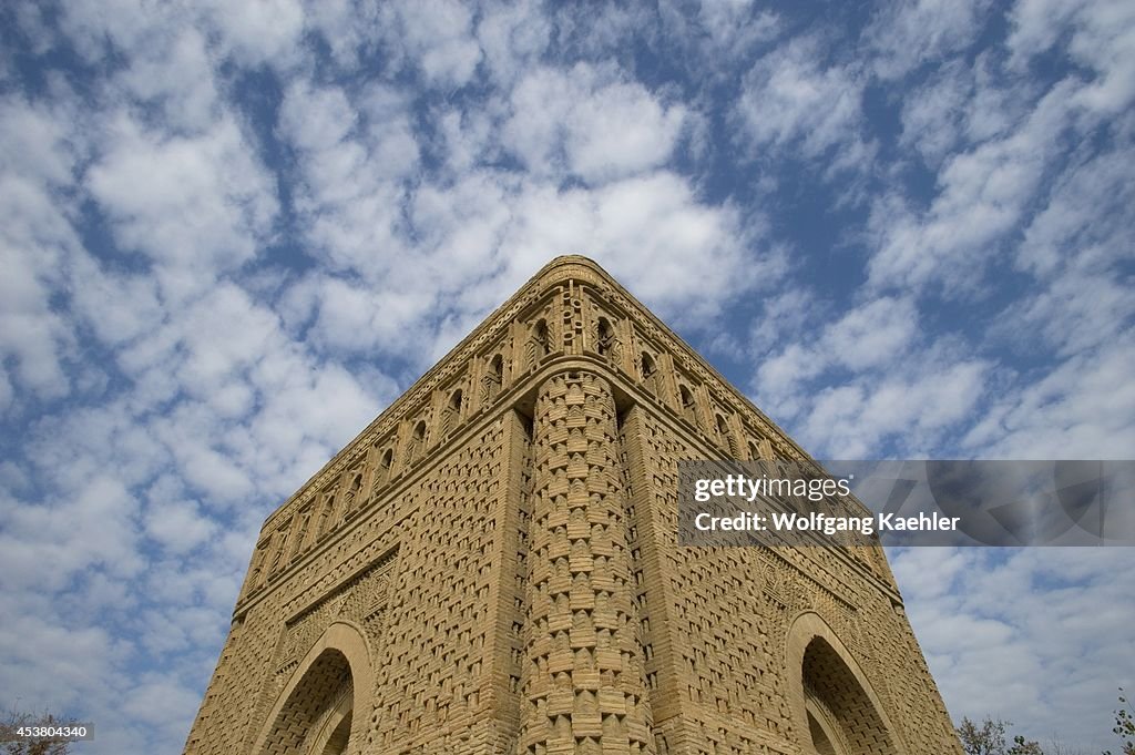 Uzbekistan, Bukhara, Ismoil Samoniy Mausoleum...