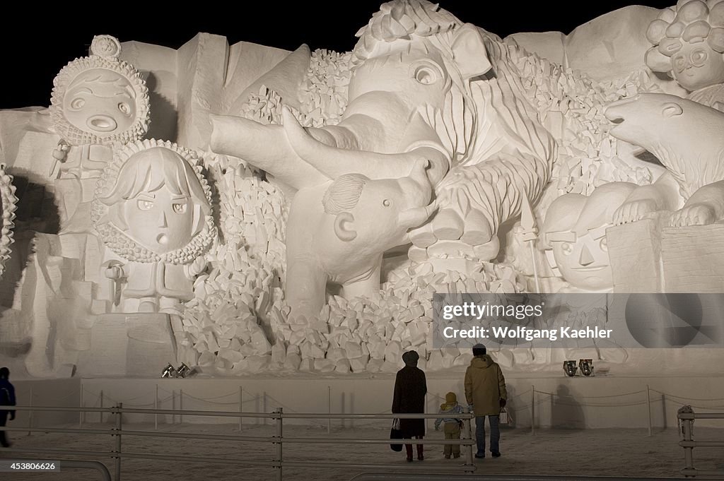 Japan, Hokkaido Island, Sapporo, Sapporo Snow Festival, Snow...