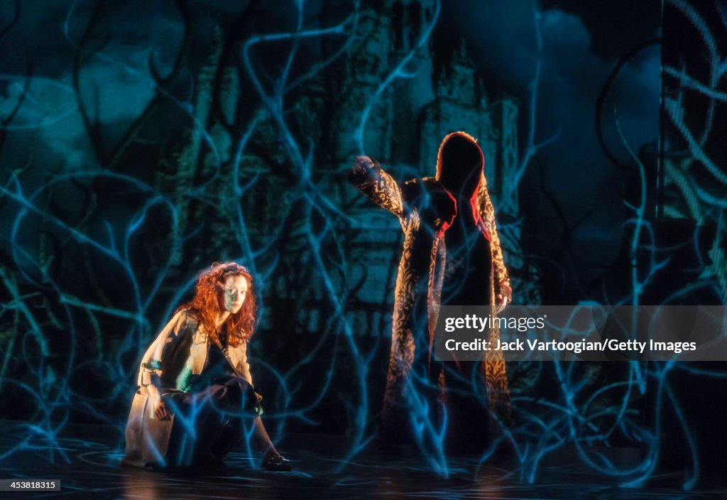 Theriault & Leclerc In 'La Belle Et La Bete'
