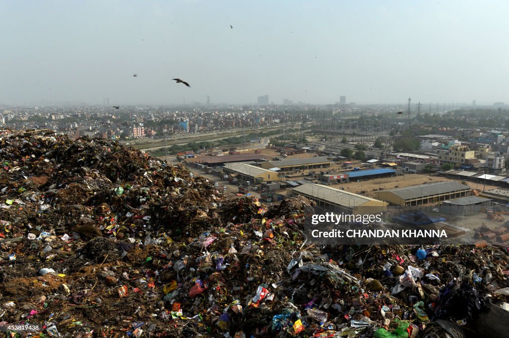 INDIA-ENVIRONMENT-GARBAGE