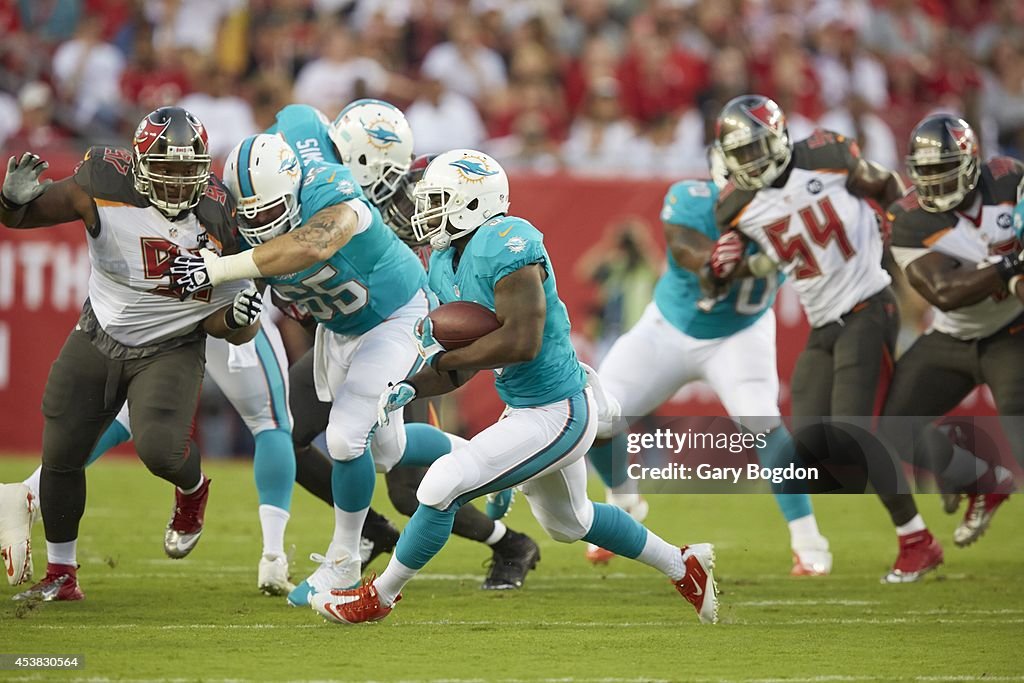 Tampa Bay Buccaneers vs Miami Dolphins