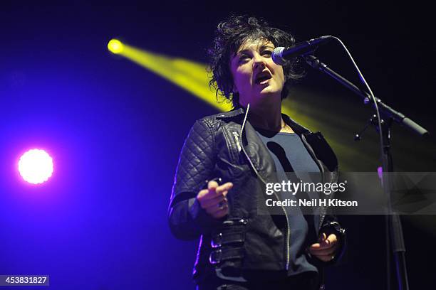 Lorraine McIntosh of Deacon Blue performs at Sheffield City Hall on December 5, 2013 in Sheffield, England.