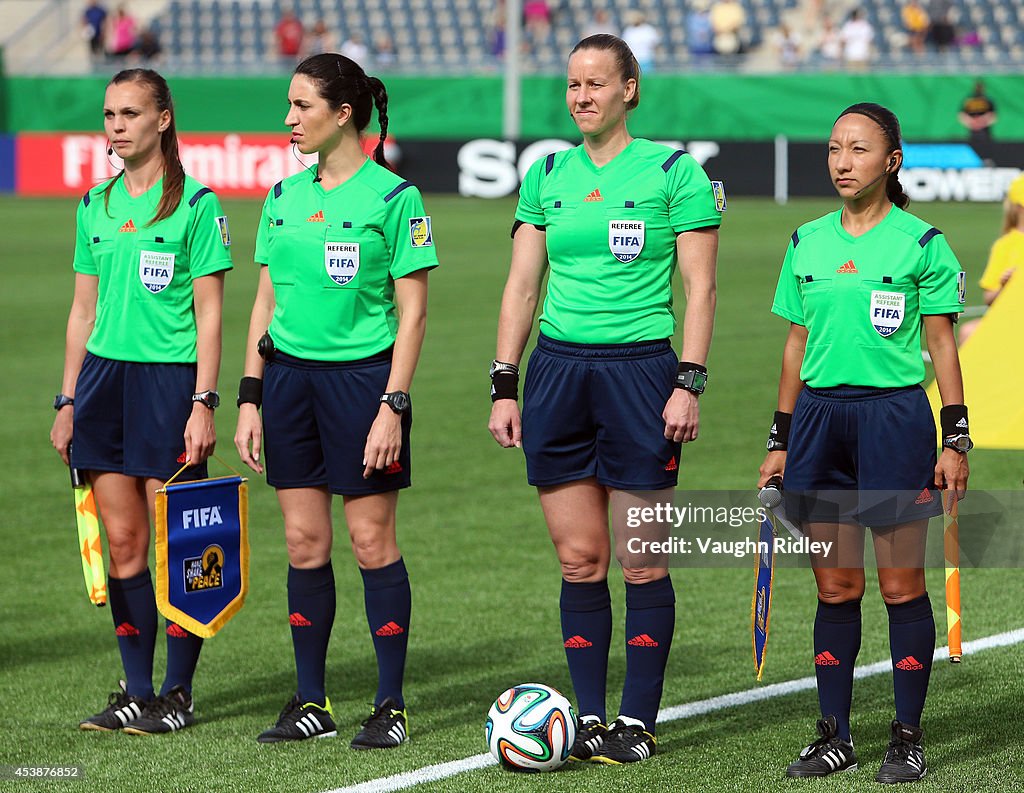 Korea DPR v Nigeria: Semi Final - FIFA U-20 Women's World Cup Canada 2014