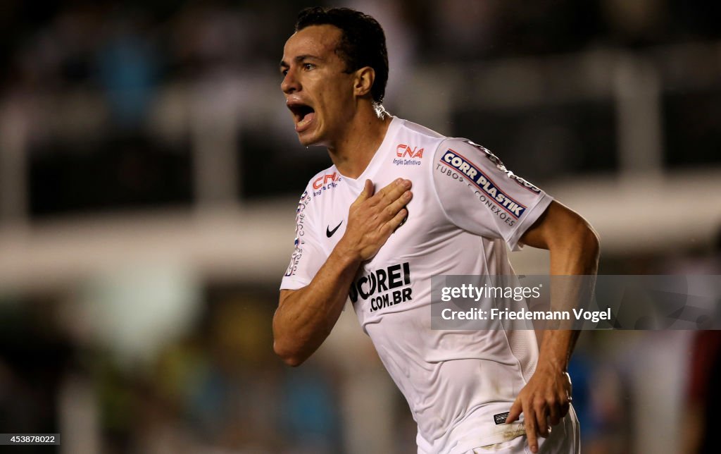 Santos v Atletico PR - Brasileirao Series A 2014