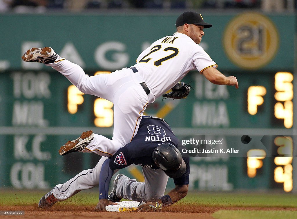 Atlanta Braves v Pittsburgh Pirates