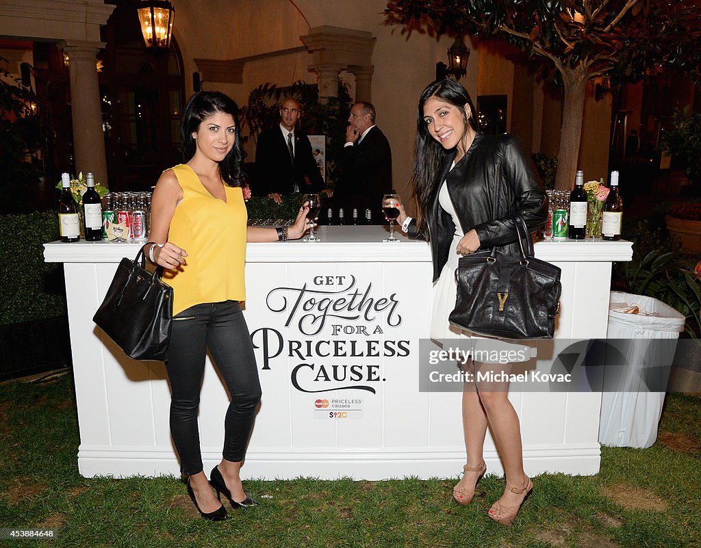 MasterCard And Stand Up To Cancer Host "The Priceless Table" In Beverly Hills
