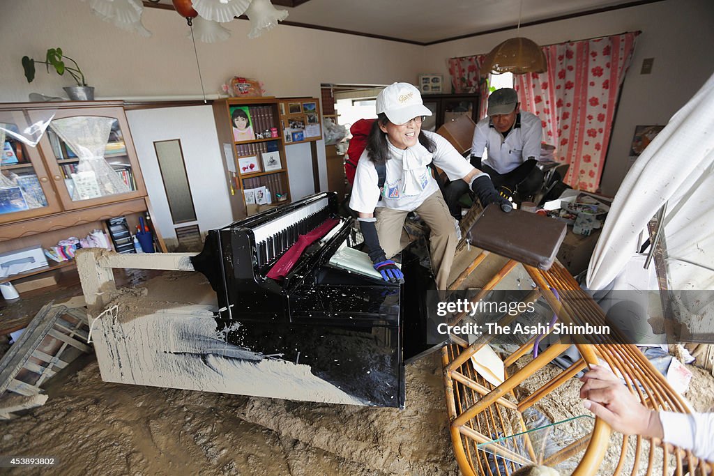 Rescue Work Continues At Hiroshima Landslide Site