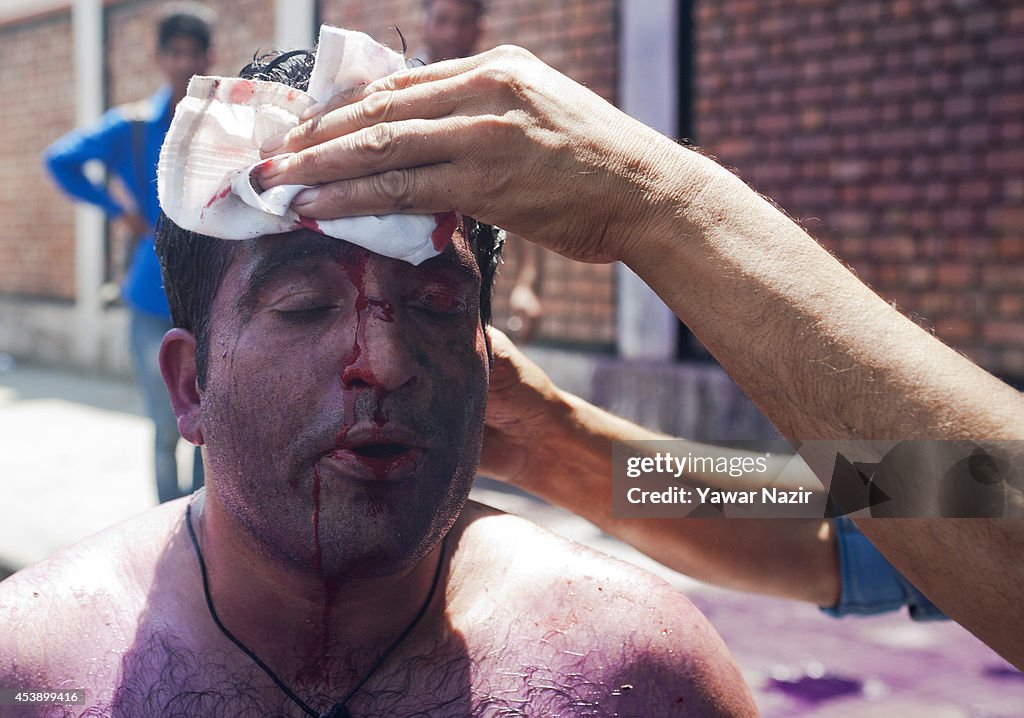 Daily Wage Employees Protest In Kashmir