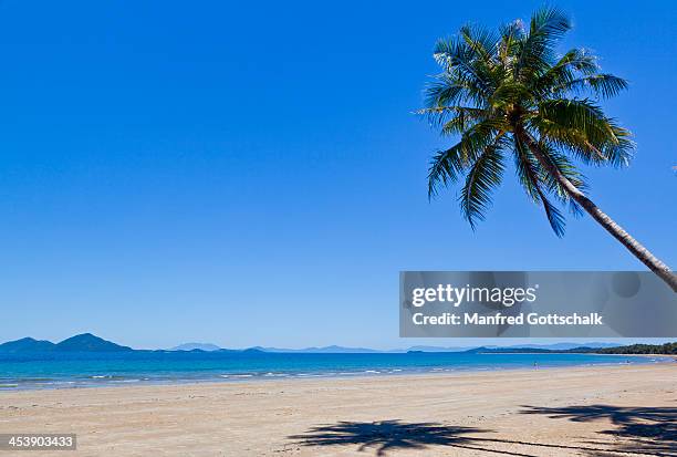 mission beach - mission beach queensland stock pictures, royalty-free photos & images