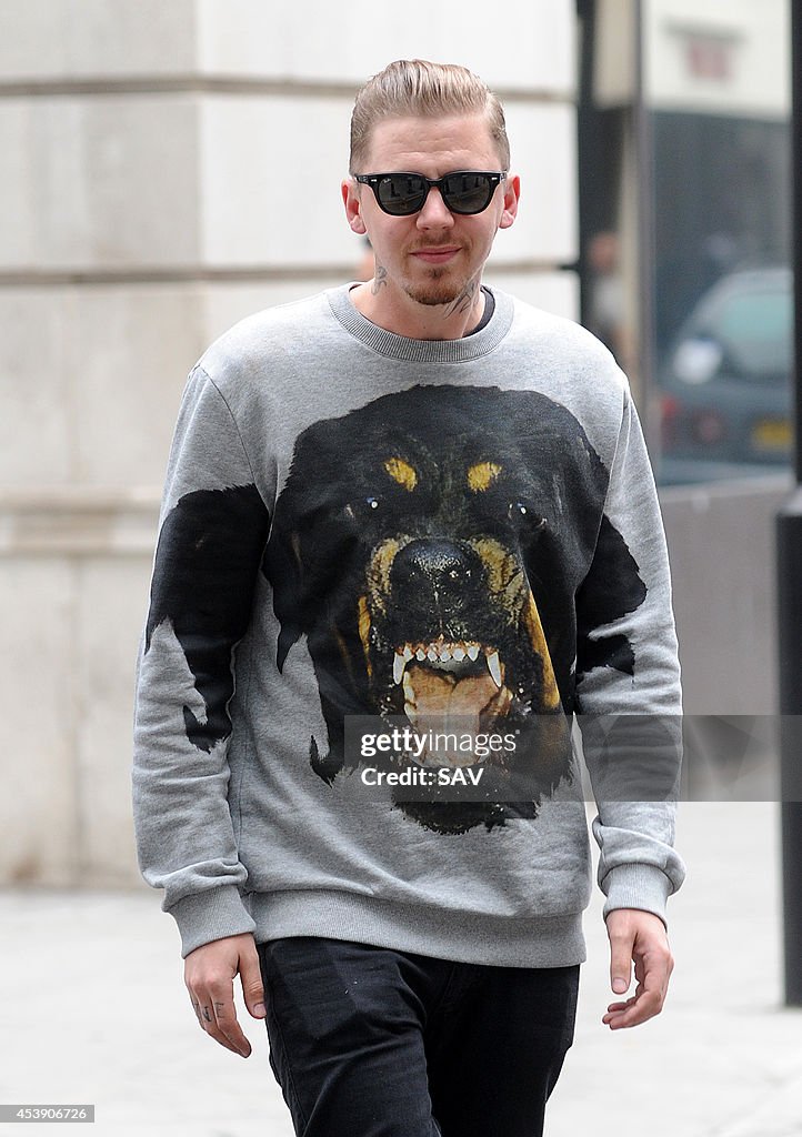 London Celebrity Sightings - August 21, 2014