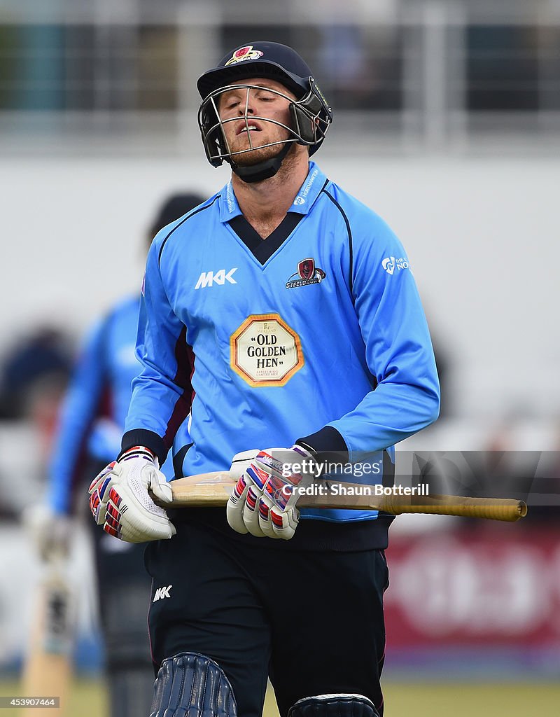 Northants Steelbacks v Essex - Royal London One-Day Cup 2014