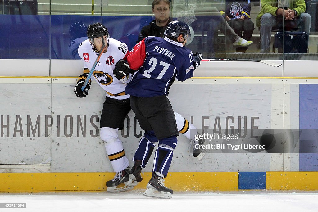 Bili Tygri Liberec v Karpat Oulu - Champions Hockey League