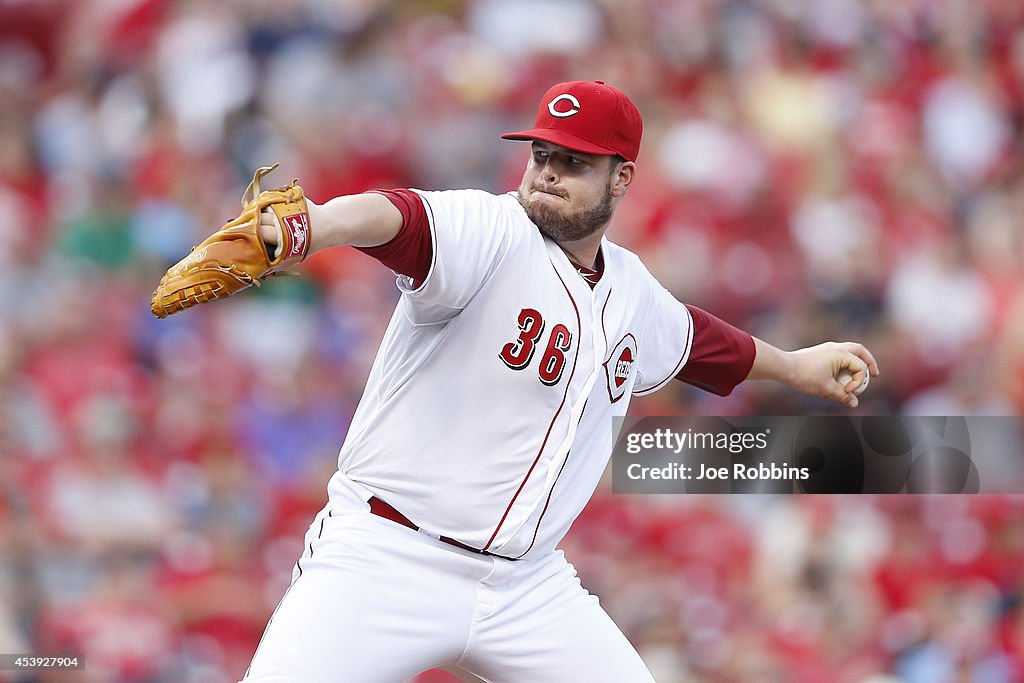 Atlanta Braves v Cincinnati Reds