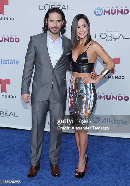 Sebastian Caicedo and Carmen Villalobos arrive at Telemundo's Premios Tu Mundo Awards 2014 at American Airlines Arena on August 21, 2014 in Miami,...
