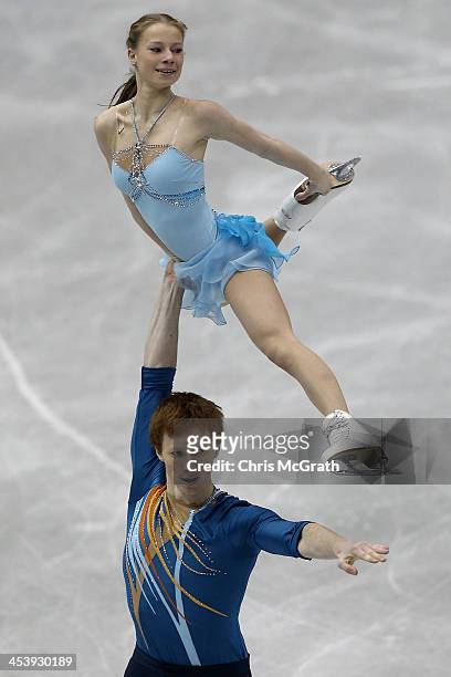 Evgenia Tarasova and Vladimir Morozov of Russia compete in the Junior Pairs Free Skating Final during day two of the ISU Grand Prix of Figure Skating...