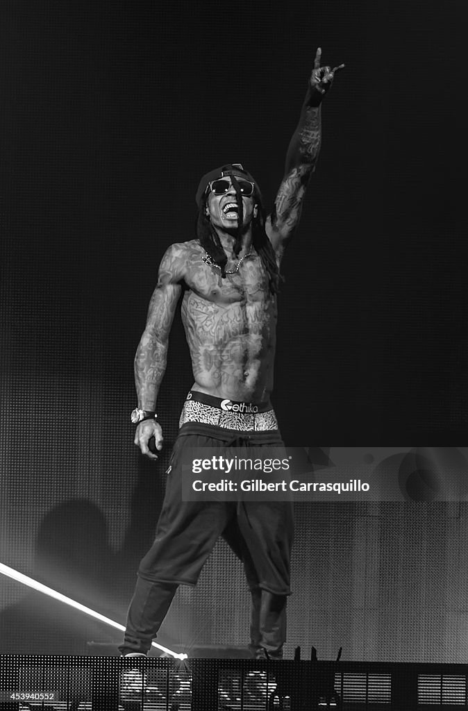 Drake Vs Lil Wayne - Camden, NJ