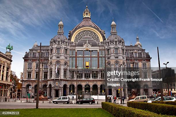 antwerps central station, belgium - antwerpen stockfoto's en -beelden