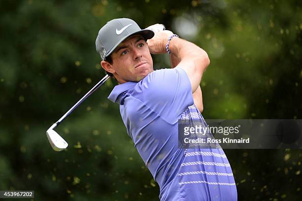 Rory McIlroy of Northern Ireland plays his shot from the second tee during the second round of The Barclays at The Ridgewood Country Club on August...