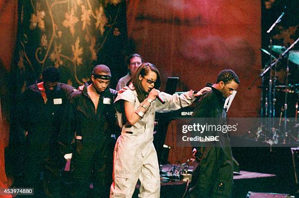 Aaliyah Rapper 87 Aaliyah 1997 Stock Photos, High-Res Pictures, and Images - Getty Images