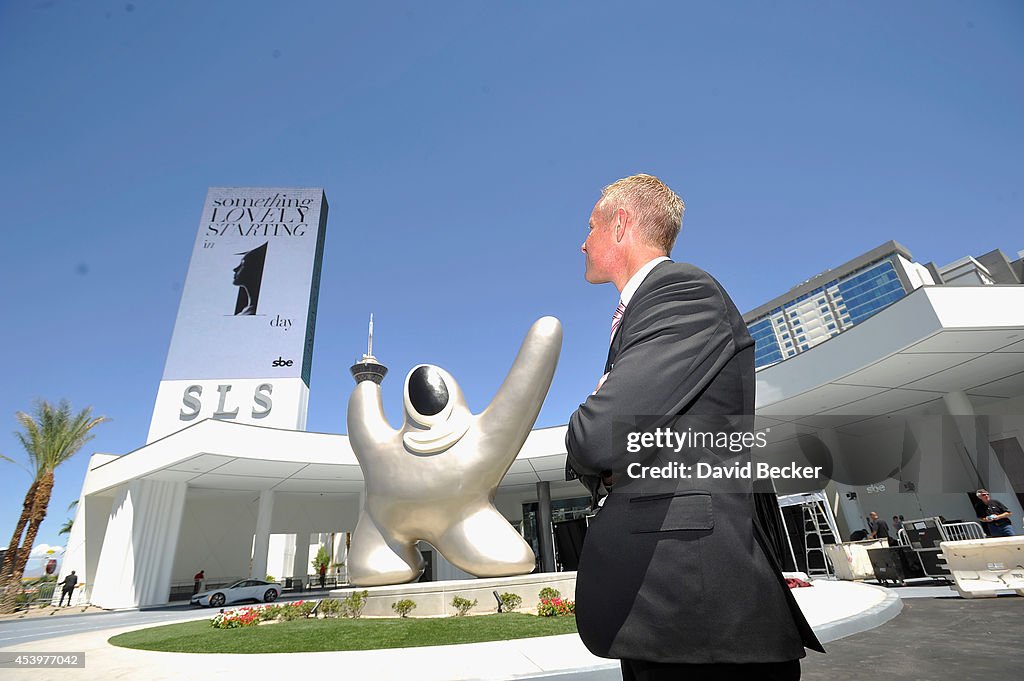 Visionary Partners Sam Nazarian, Philippe Starck, Jose Andres And Lenny Kravitz Unveil SLS Las Vegas