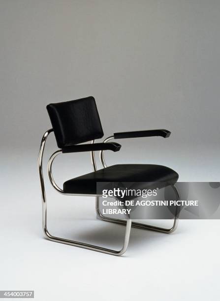 Sant'Elia chair by Giuseppe Terragni , produced by Zanotta. Italy, 20th century.