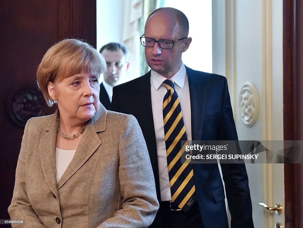 UKRAINE-GERMANY-RUSSIA-CRISIS-POLITICS