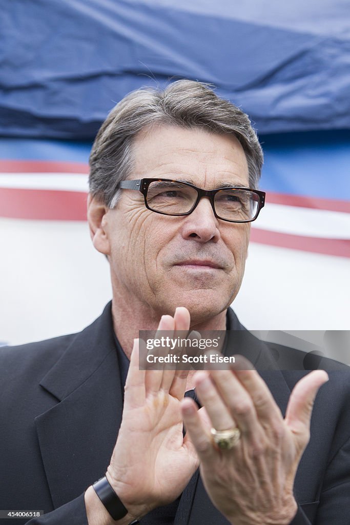 Texas Governor Rick Perry Attends New Hampshire GOP Events