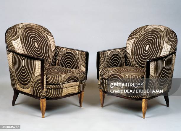 Pair of Art Deco style armchairs, Ducharne model by Jacques-Emile Ruhlmann . France, 20th century.